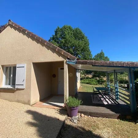 Les Hauts Complex *