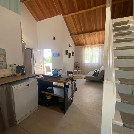 Les Hauts Complex 펜션 Coulaures