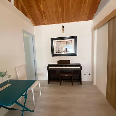 펜션 Les Hauts Complex *