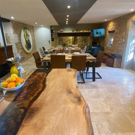 Les Hauts Complex Holiday home Coulaures