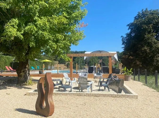 Les Hauts Complex Coulaures